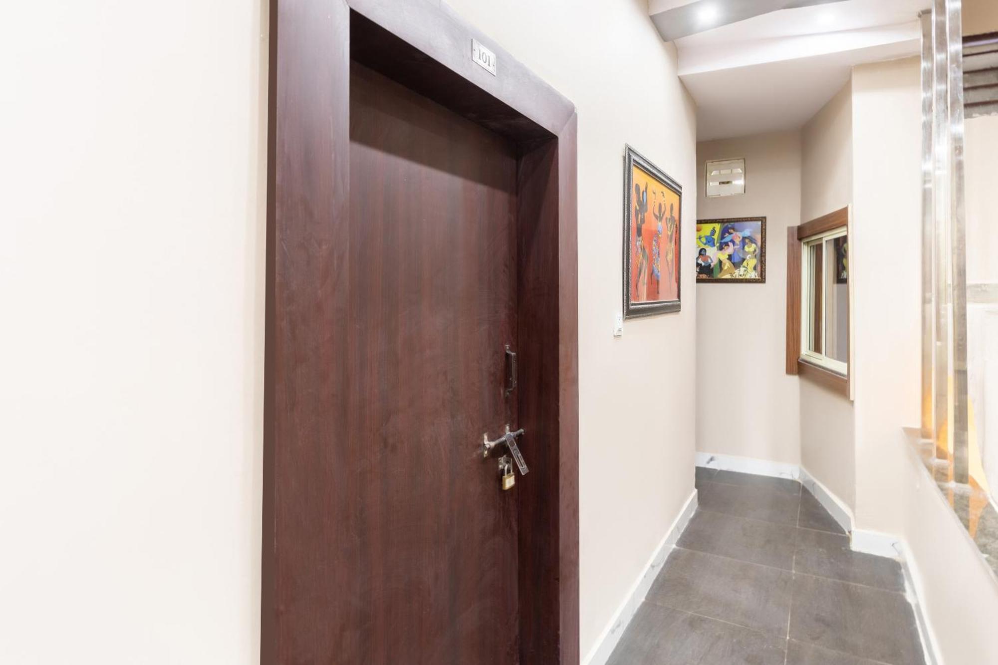 Hotel O Savitri Regency Bhopal Esterno foto